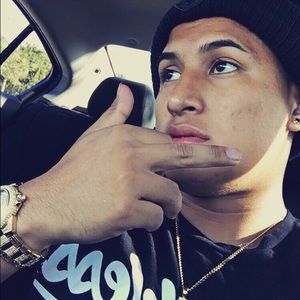 Meet your Posher, Salvador