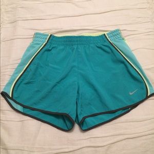 Nike dri-fit shorts-size small