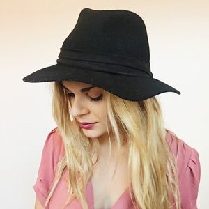 ‼️Sale‼️Black Hat