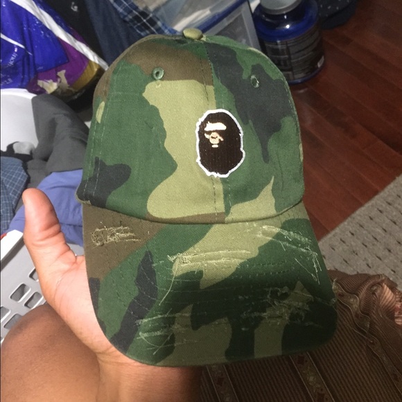 Accessories - Bape camo strap back
