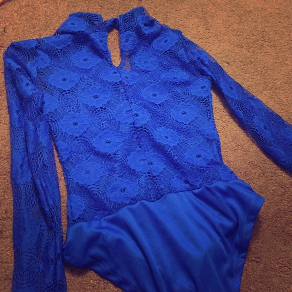 Lace bodysuit small but fits a medium