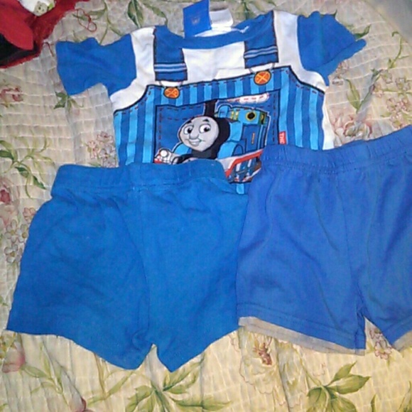 Pajama set with extra pair of shorts