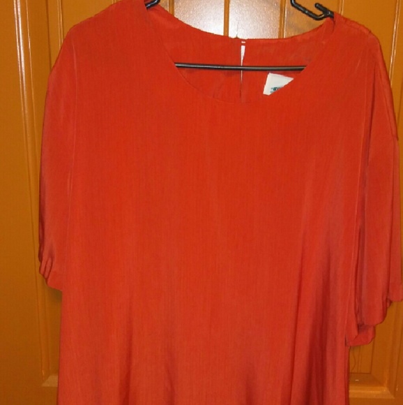 SG Sport Blouse Size 3x