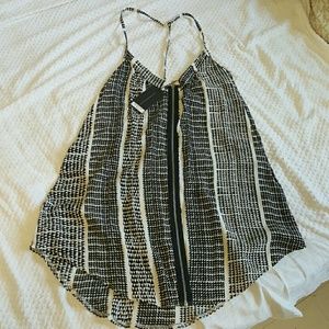 1 BNWT MANAOLA Company Clothing