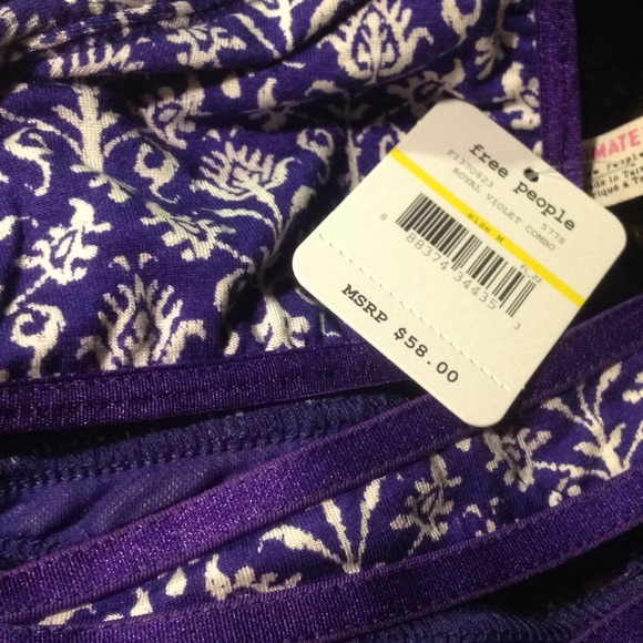 🍃💕Free People Real Cut Out Banded Bralette - Picture 3 of 3