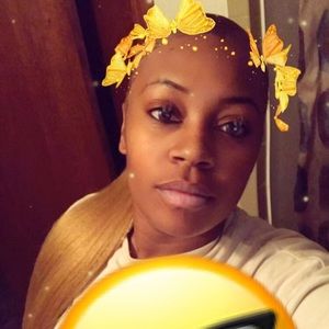 Meet your Posher, Kiana