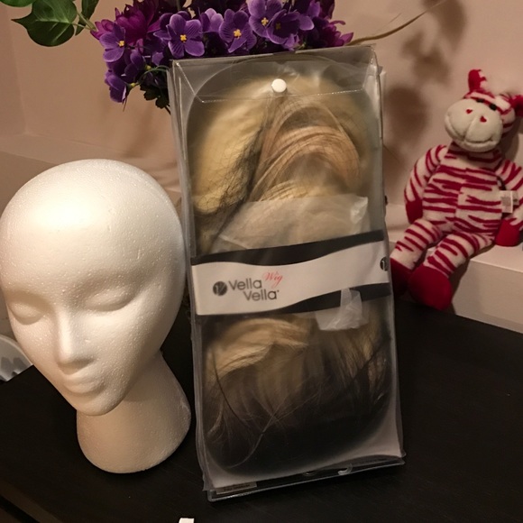 Professional Designed Wig main image 4