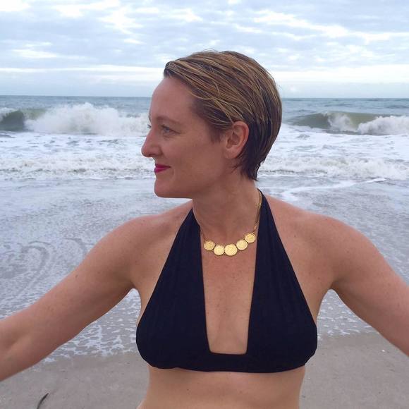 Meet your Posher, Suzanne