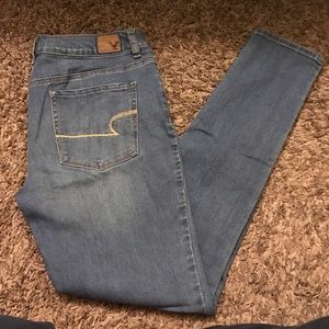 American Eagle Hi-Rise Jegging