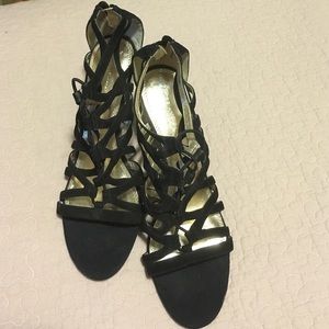 Beautiful dressy sandals,