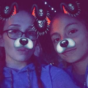 Meet your Posher, Keeley