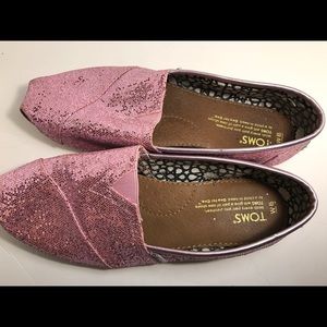 Women's Toms Pink Sequin size W 8.5