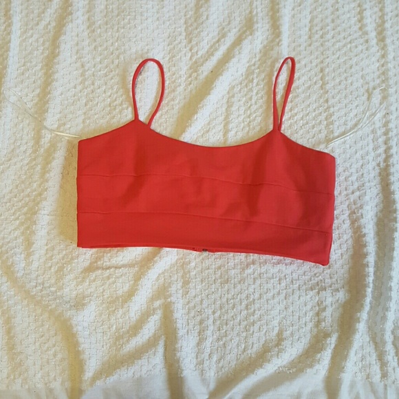 Never used CROP Top