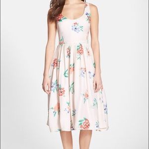 🌟Host Pick🌟BB Dakota floral print midi dress