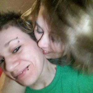 Meet your Posher, Travisti