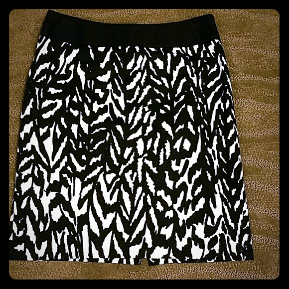 WILL DONATE 6/1! Limited Skirt in Black and White