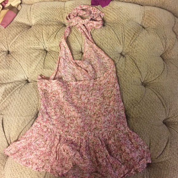 Halter top - Picture 2 of 3