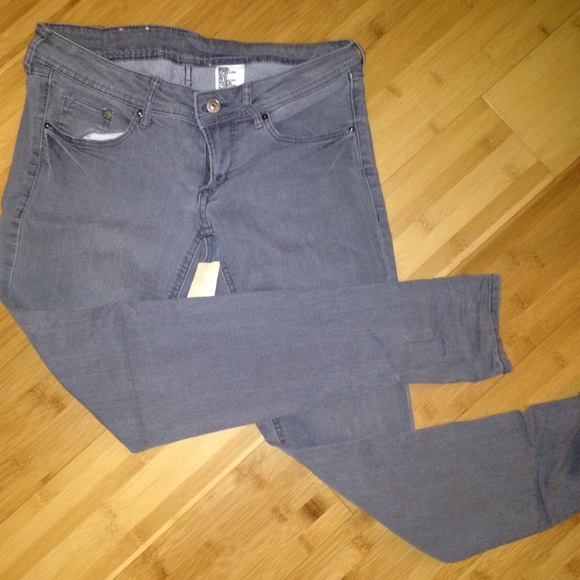 Grey Super Skinny Super Low Waist