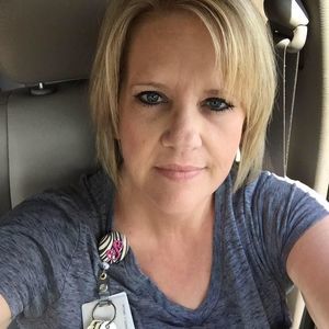 Meet your Posher, Sandi