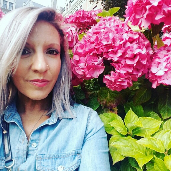 Meet your Posher, Jennifer