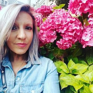 Meet your Posher, Jennifer