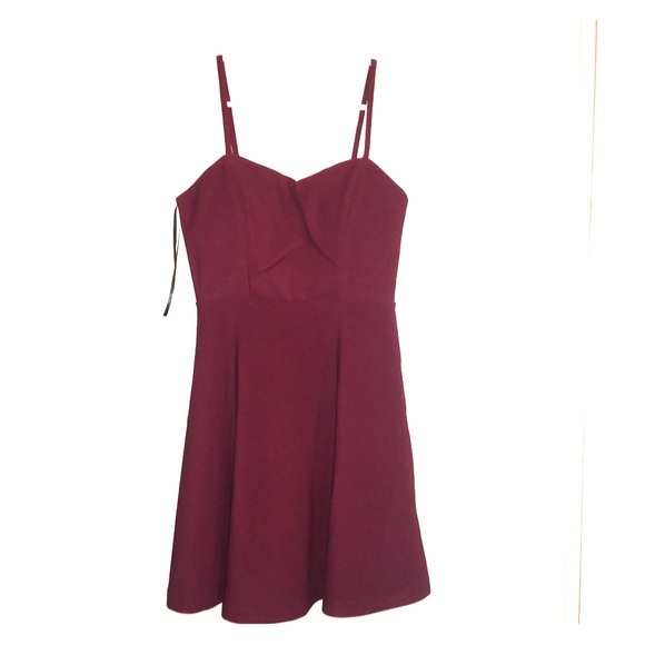 Forever 21 burgundy dress