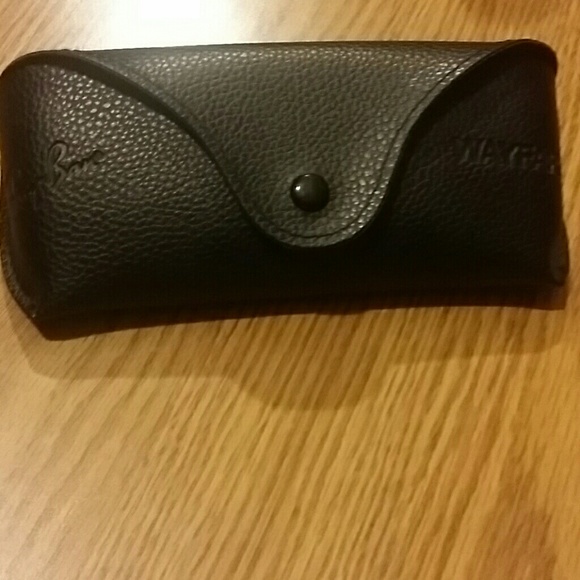 Ray ban wayfarer case