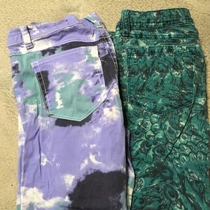 2 pairs of size 5 skinny jeans