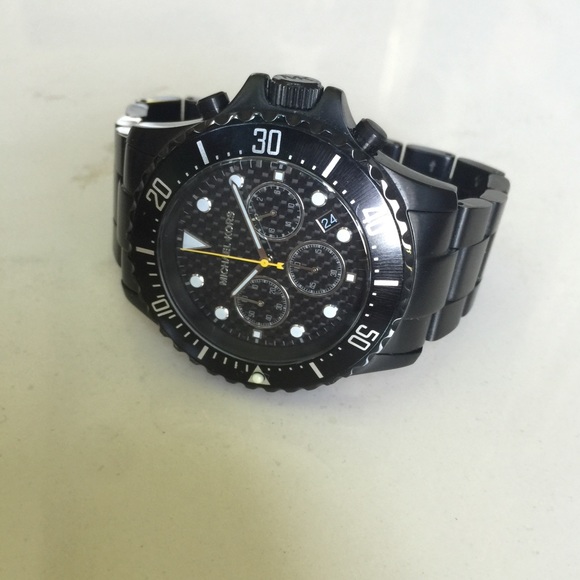 Michael Kors Everest Men's Watch MK8257 - Picture 2 of 3