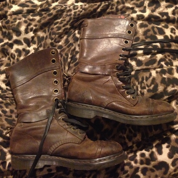 Brown Dr. Martens Size 9