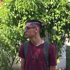 Meet your Posher, Clark