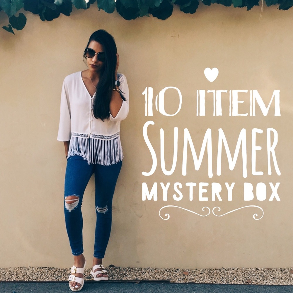 10 item SUMMER Mystery Box!!