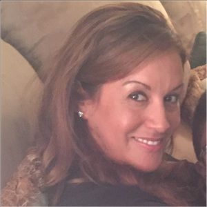 Meet your Posher, Lisa