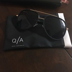 QUAY Australia 'Needing Fame' Sunnies