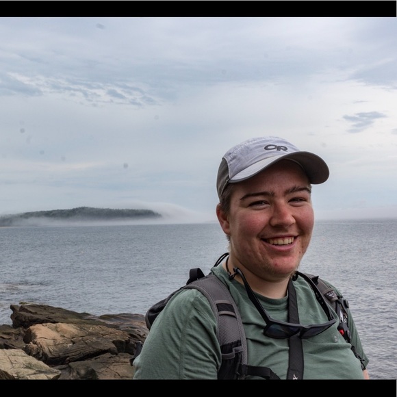 Meet your Posher, Max - Picture 2 of 4