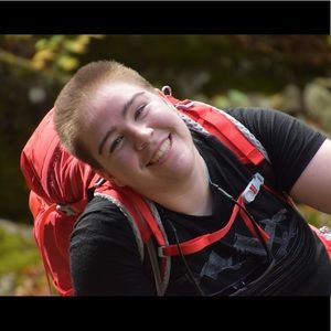 Meet your Posher, Max