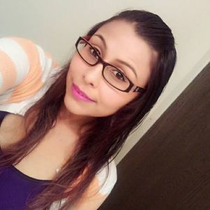 Meet your Posher, Stina