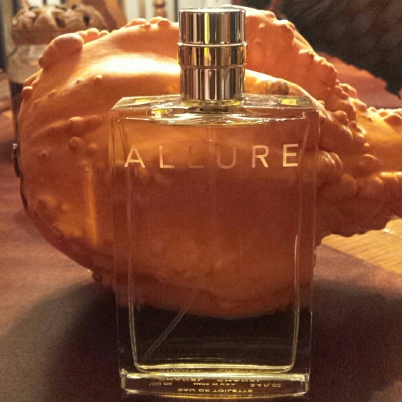 Chanel Allure 3.4 oz. Eau de toilette