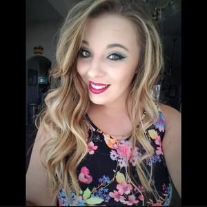 Meet your Posher, Leanne