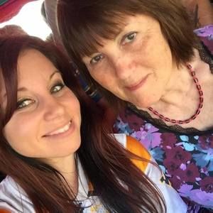 Meet your Posher, Rebecca