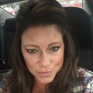 Meet your Posher, Anne