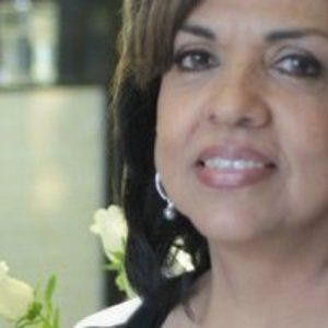 Meet your Posher, Gloria