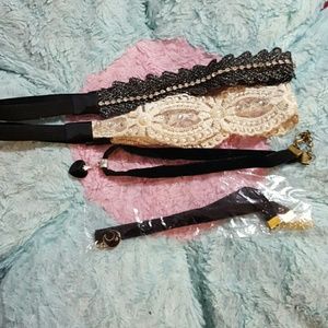 BUNDLE  OF 2 SHOKERS AND 2 BANDS HAIR NWOT 🔥🔥🔥