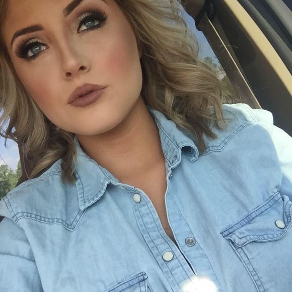 Meet your Posher, Morgan - Picture 1 of 1