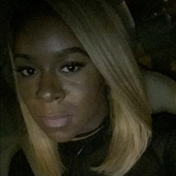 Blonde Crown