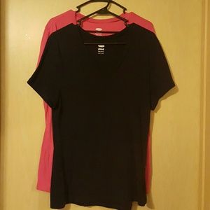 2 V-Neck Tshirts