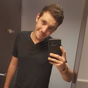 Meet your Posher, Tyler