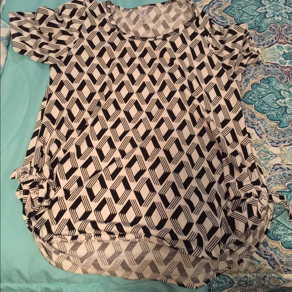 LuLaRoe Perfect T - XL