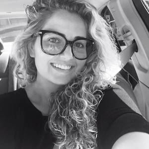 Meet your Posher, Holly