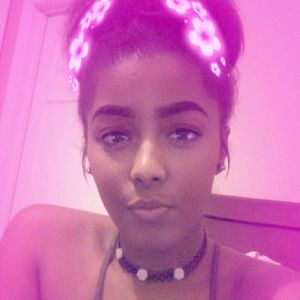 Meet your Posher, Ronisha
